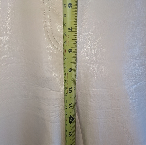 Wilfred The Melina Cream Vegan Leather Pants Size 4 Flaws - Picture 13 of 15